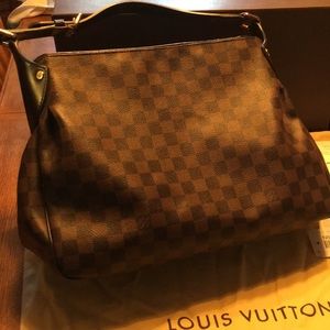 LOUIS VUITTON Reggia Damier Bag